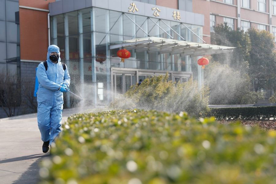 yabo鸭脖AGV机器人是认真的